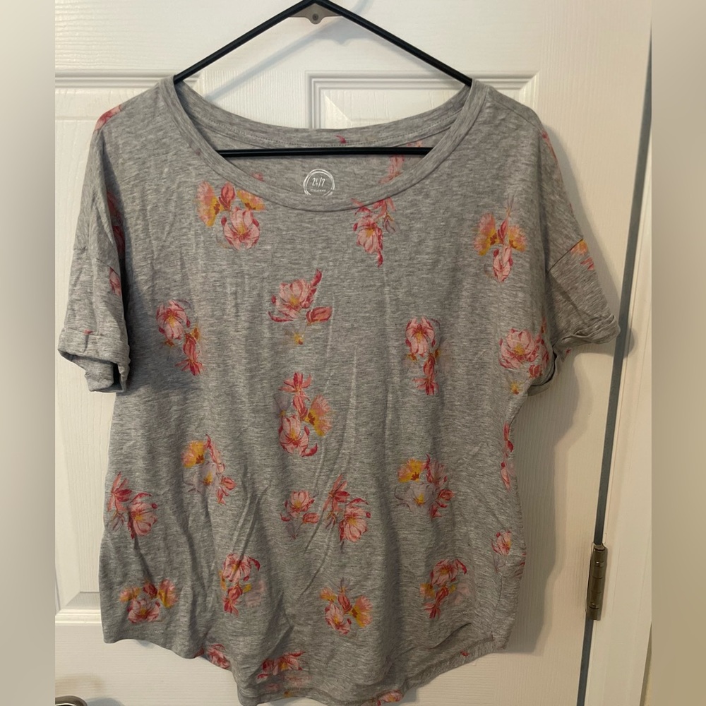 Gray and Pink Floral Short Sleeved T-Shirt
